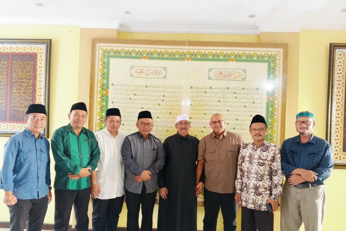 Tokoh sepuh NU dukung Hery Haryanto Azumi maju calon Ketum PBNU