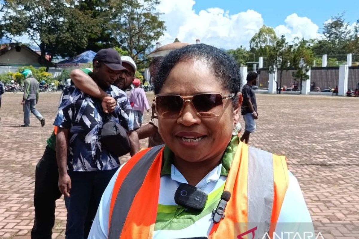 DLH gandeng ojek sebagai mitra kebersihan Jayawijaya