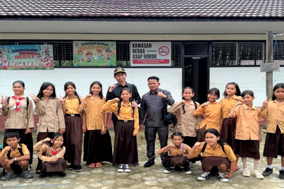 Legislator Barut dukung perjuangan PGRI tingkatkan kesejahteraan guru
