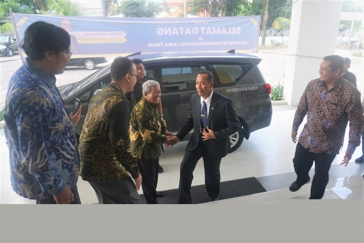 Wamendiktisaintek sebut perguruan tinggi harus membangun keberlanjutan