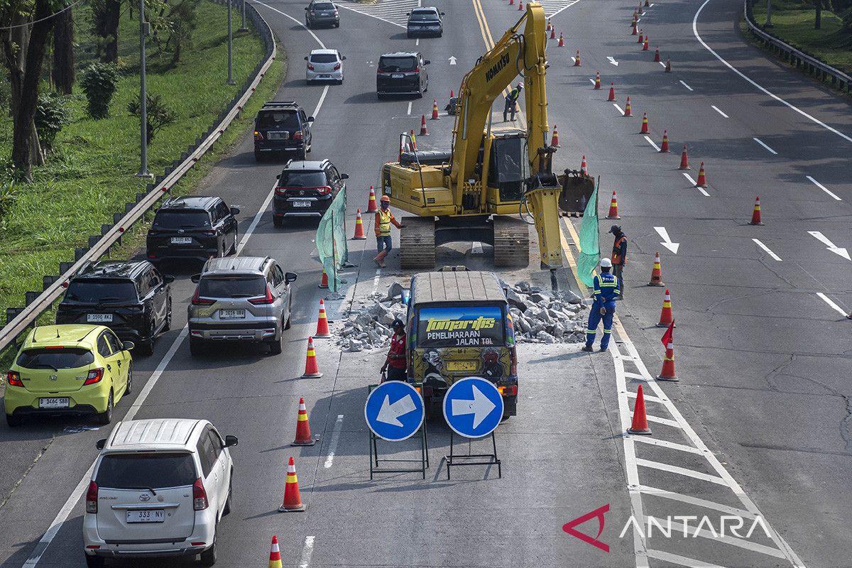 Pemeliharaan berkala ruas jalan Tol Cipularang dan Padaleunyi