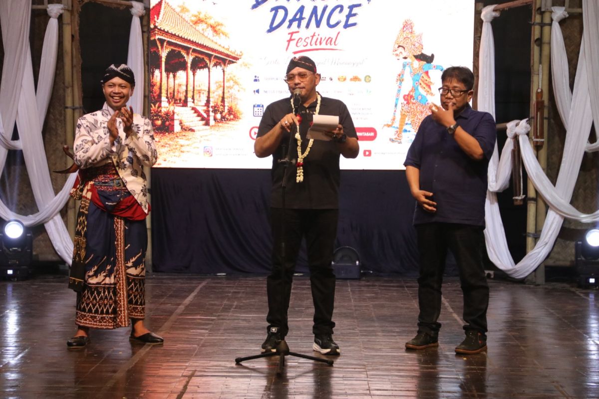 Ratusan penari ramaikan Baruna Dance Festival Tegal 2026