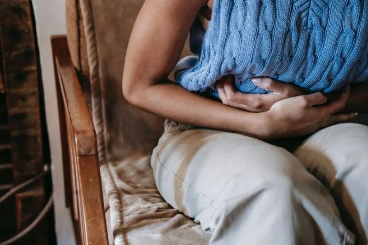 Waspada Sejak Dini, Dokter Ungkap Gejala Awal Kanker Usus yang Mengintai Wanita Muda