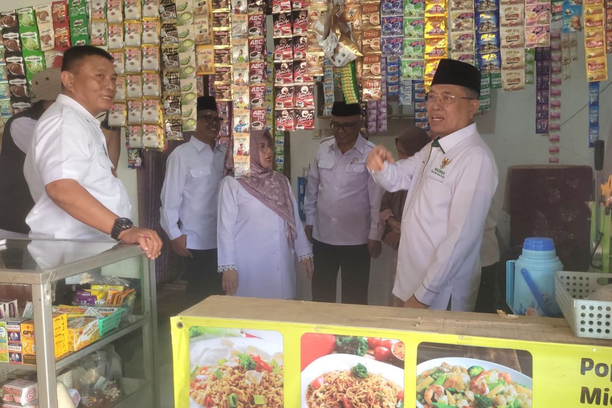 Baznas Banyumas mengembangkan 100 warung mustahik lewat Z-Mart