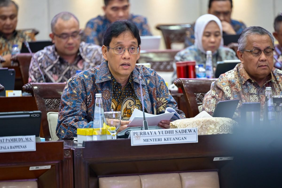 Halaman Inisiatif Pemerintah:  
Sinergi Kebijakan Siap Diterapkan Pemerintah RI untuk Perkuat Rupiah di Semester Kedua