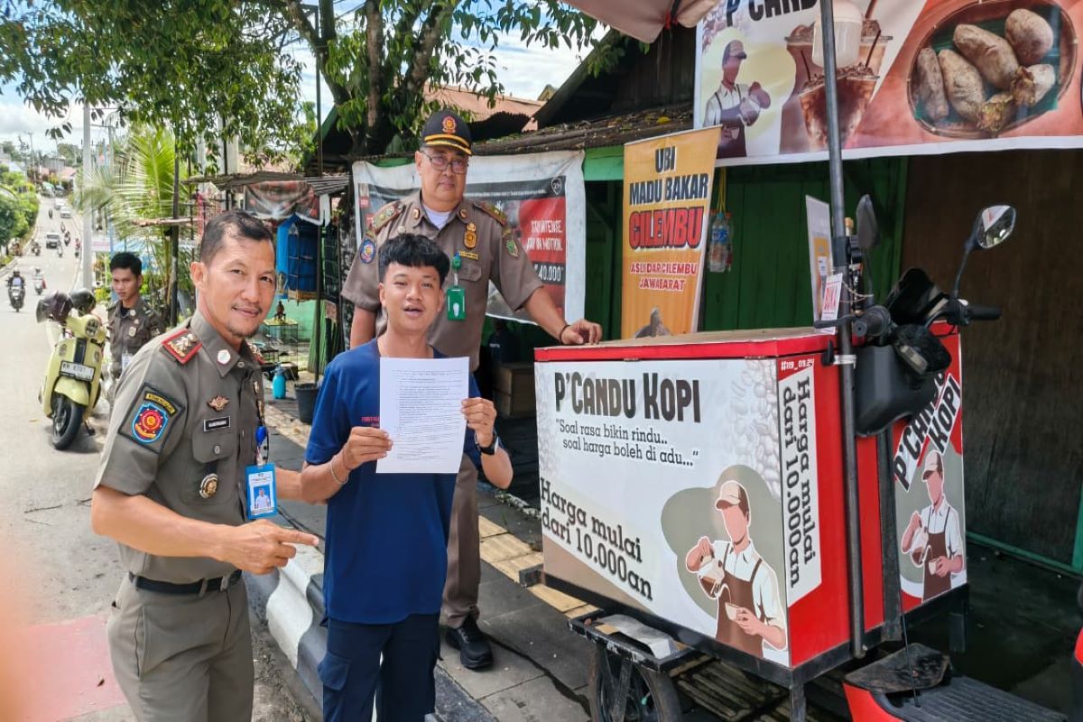 Satpol PP Barut lanjutkan sosialisasi PKL dan sinergi penanganan ODGJ