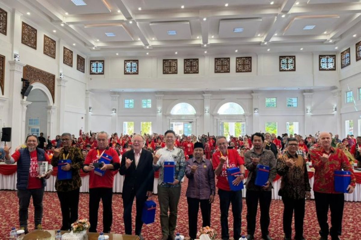 Kemlu: "100 Tahun Jam Gadang" tegaskan diplomasi budaya Indonesia
