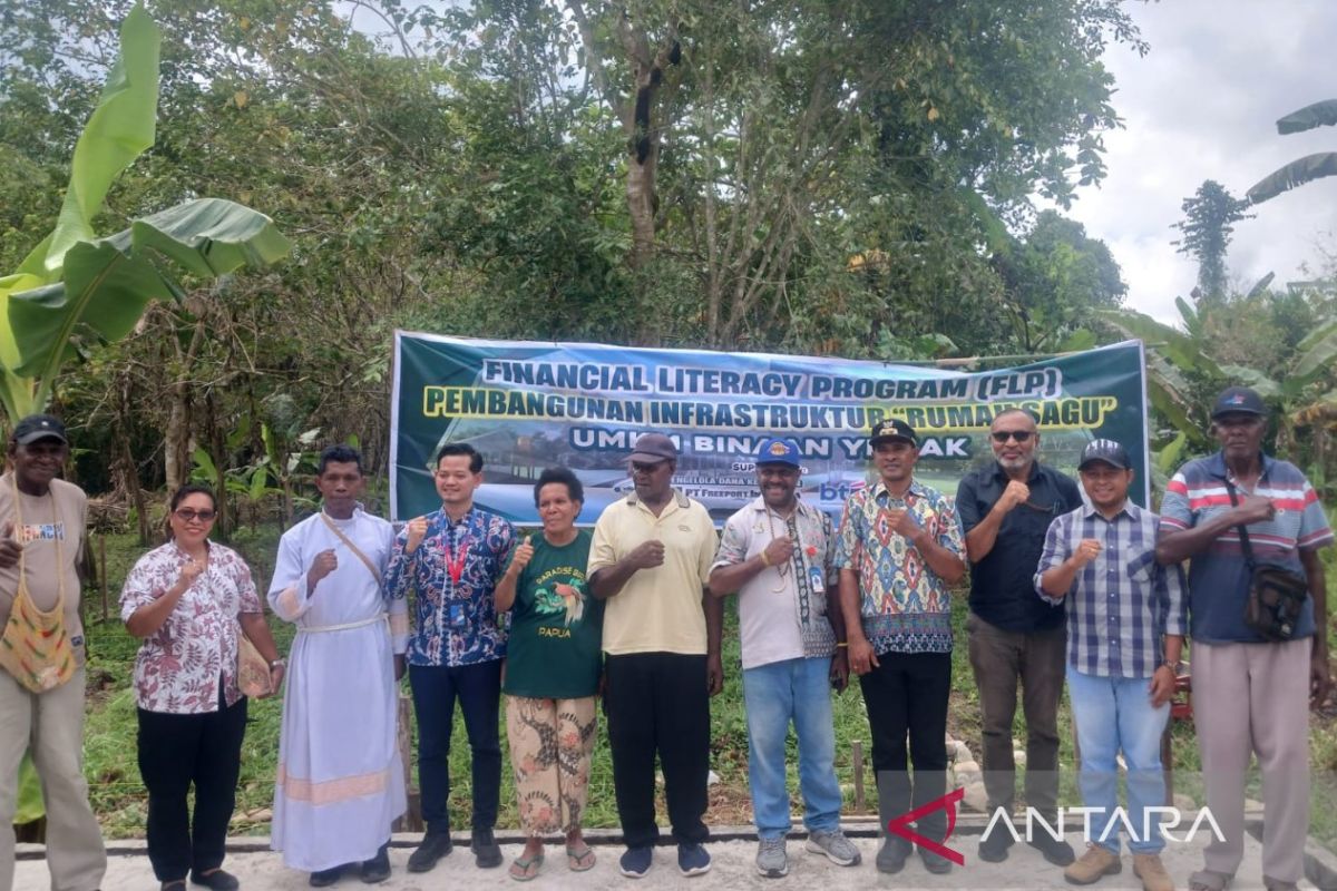 YPMAK bangun rumah sagu dukung ketahanan pangan dan ekonomi warga