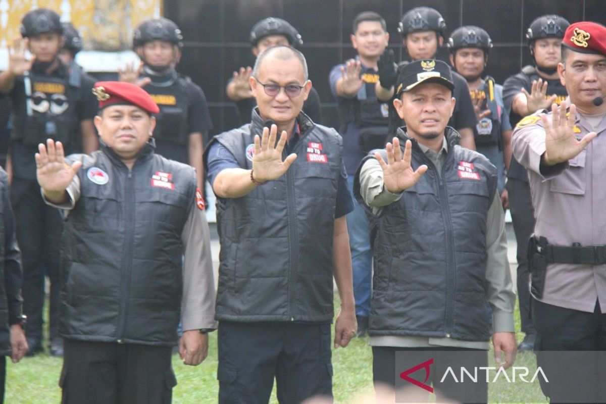 Satukan Langkah Perangi Narkoba Bersama, Kalapas Pekanbaru Hadiri Apel Kesiapsiagaan Satgas Anti Narkoba Kota Pekanbaru