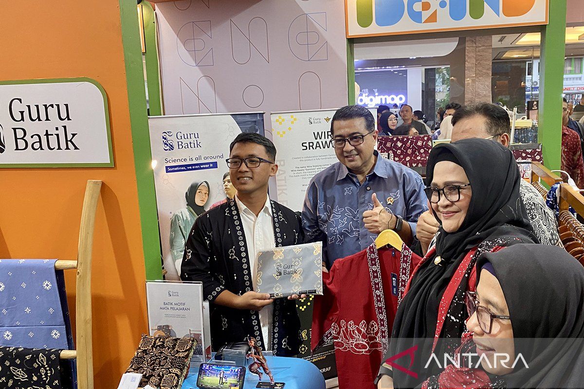 Menteri Ekraf berencana mengaktifkan desa kreatif di Indonesia