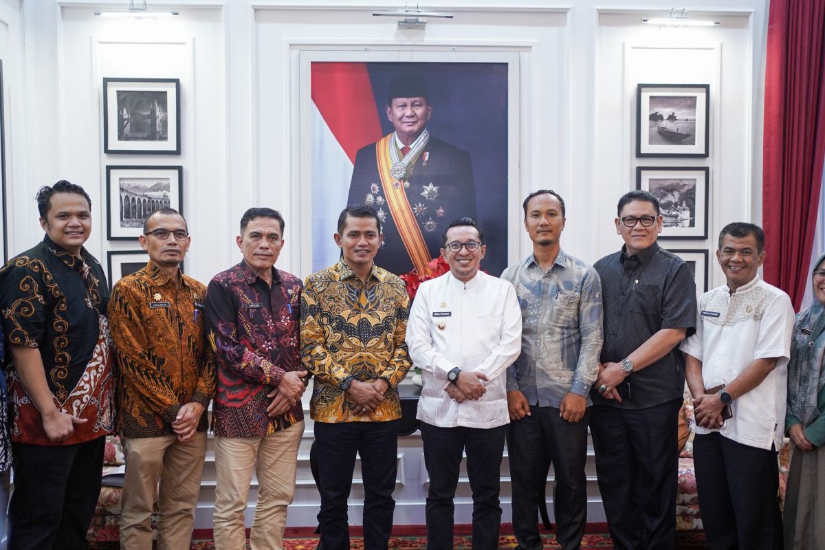 Pemkab Solok-Tanah Datar sepakat jaga kondusivitas perbatasan