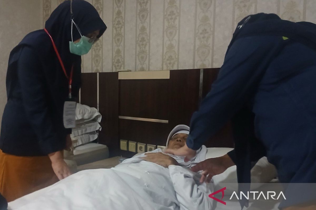 Jamaah haji periksakan diri ke faskes terdekat jika muncul penyakit