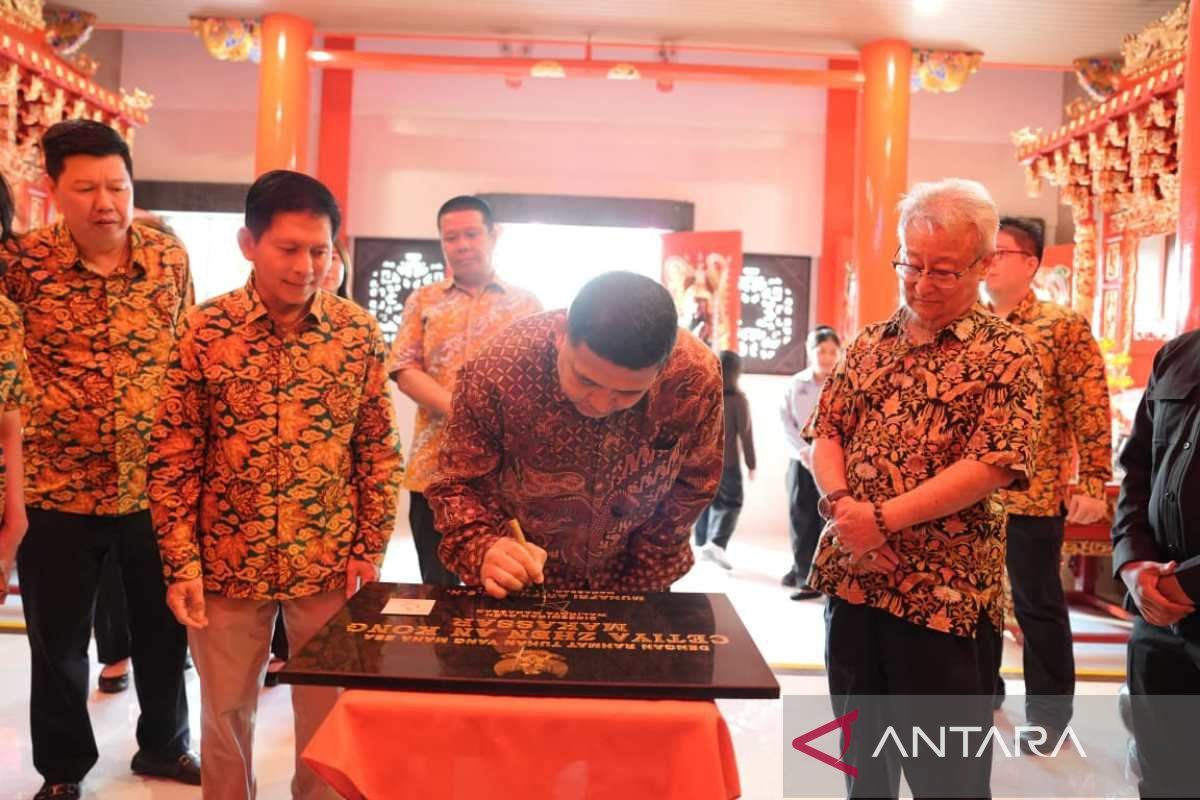 Wali Kota Makassar resmikan rumah ibadah umat Buddha