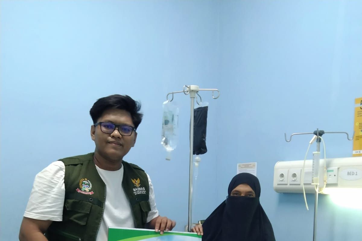 Gubernur Sulsel salurkan bantuan pengobatan untuk Balkis asal Bantaeng