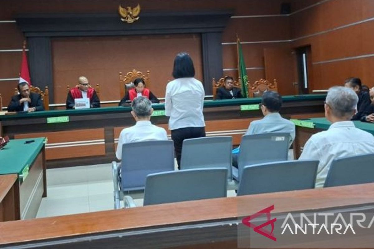 Mantan Rektor Unsrat divonis satu tahun penjara kasus proyek gedung ...