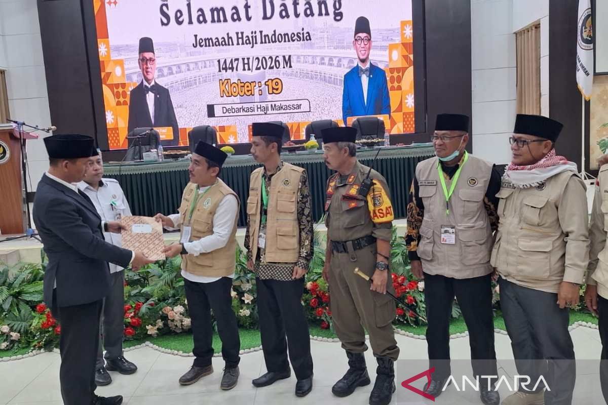 PPIH: Jamaah haji asal Sulbqr tiba di tanah air