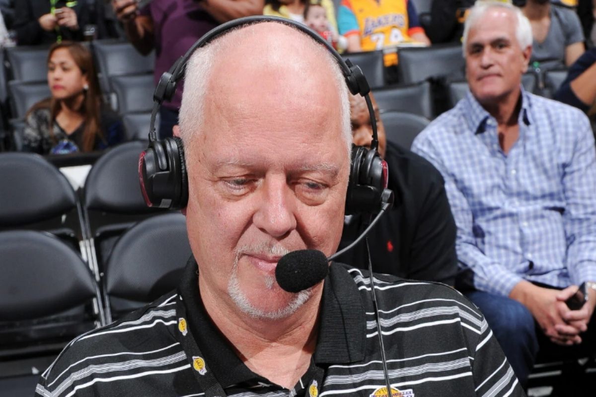 Tanter pensiun setelah 43 musim jadi "announcer" Lakers