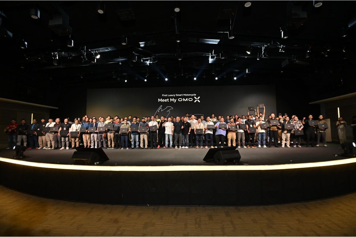 OMO-X Memulai Pengiriman Perdana Global, Membawa Sepeda Motor Menuju Era 3.0