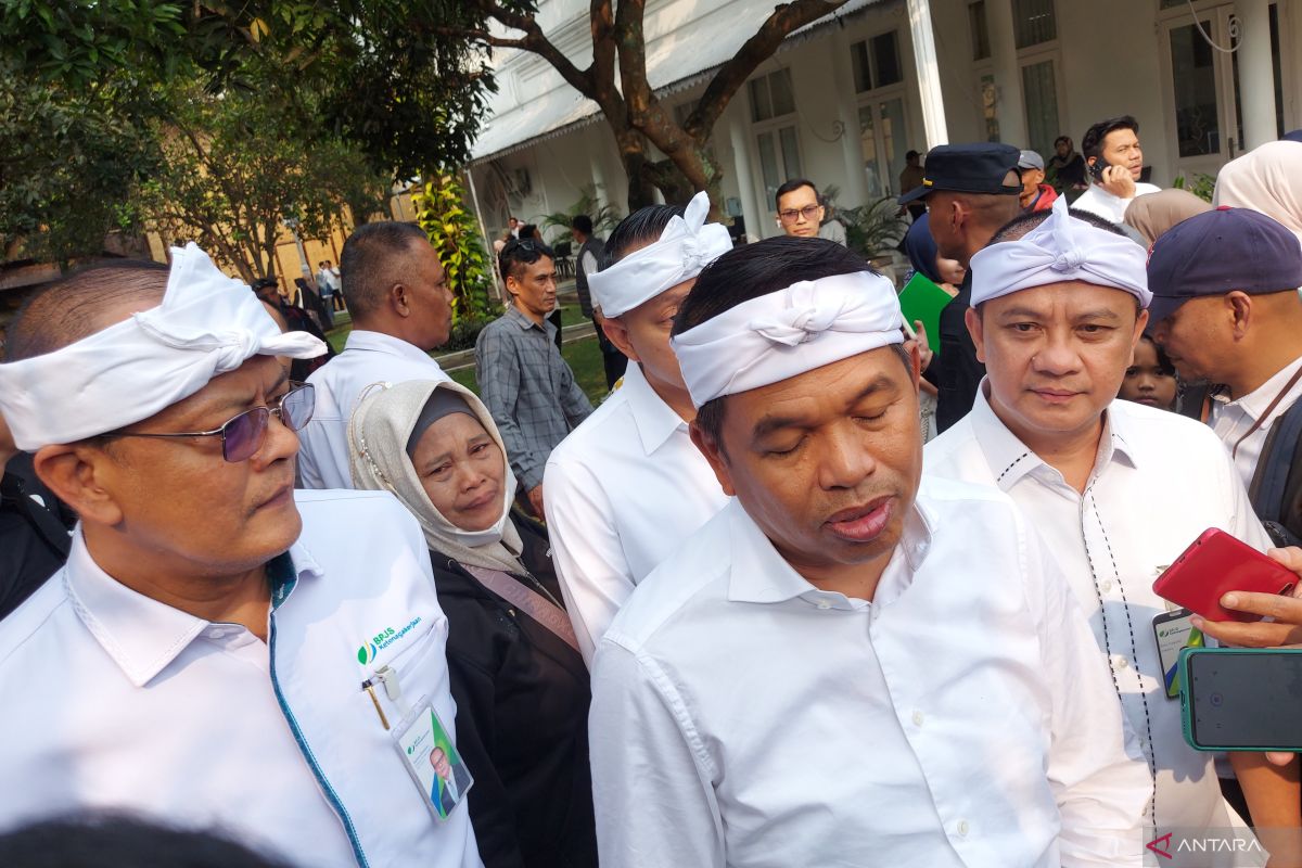 Dedi Mulyadi optimistis badai PHK Jabar bisa diimbangi investasi