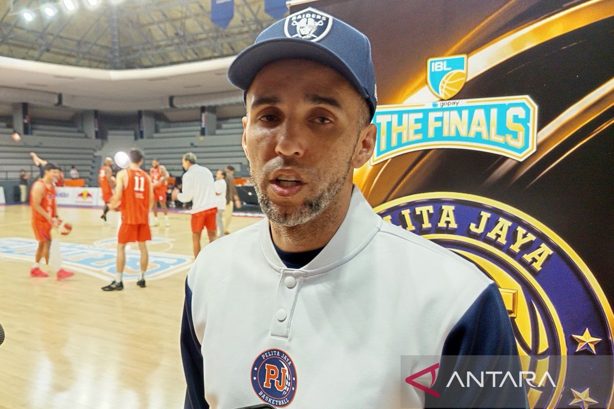 Pelita Jaya Jakarta lepas David Singleton sebagai pelatih kepala