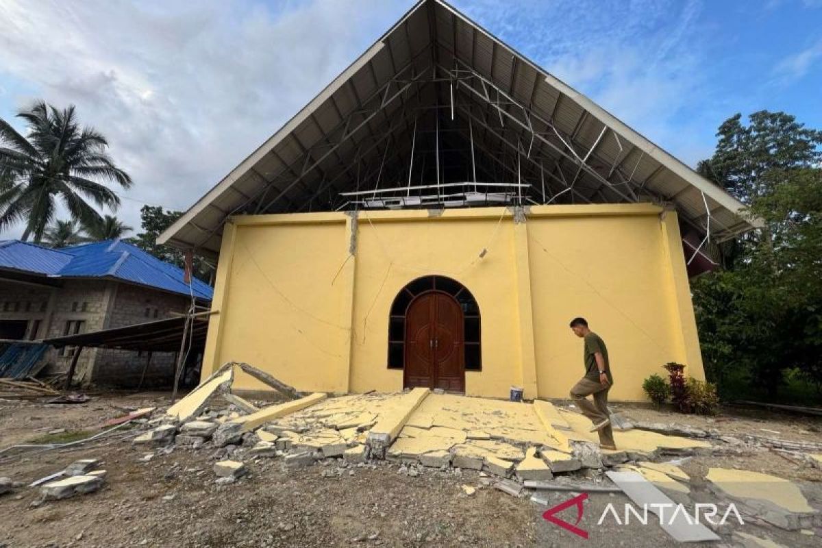BMKG Catat 782 Gempa Susulan, Korban Tewas Gempa Sulawesi Capai Tiga Orang
