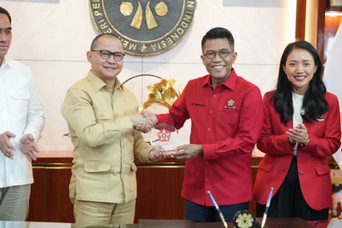 SOKSI teken MoU dengan Kementerian P2MI guna lindungi pekerja migran