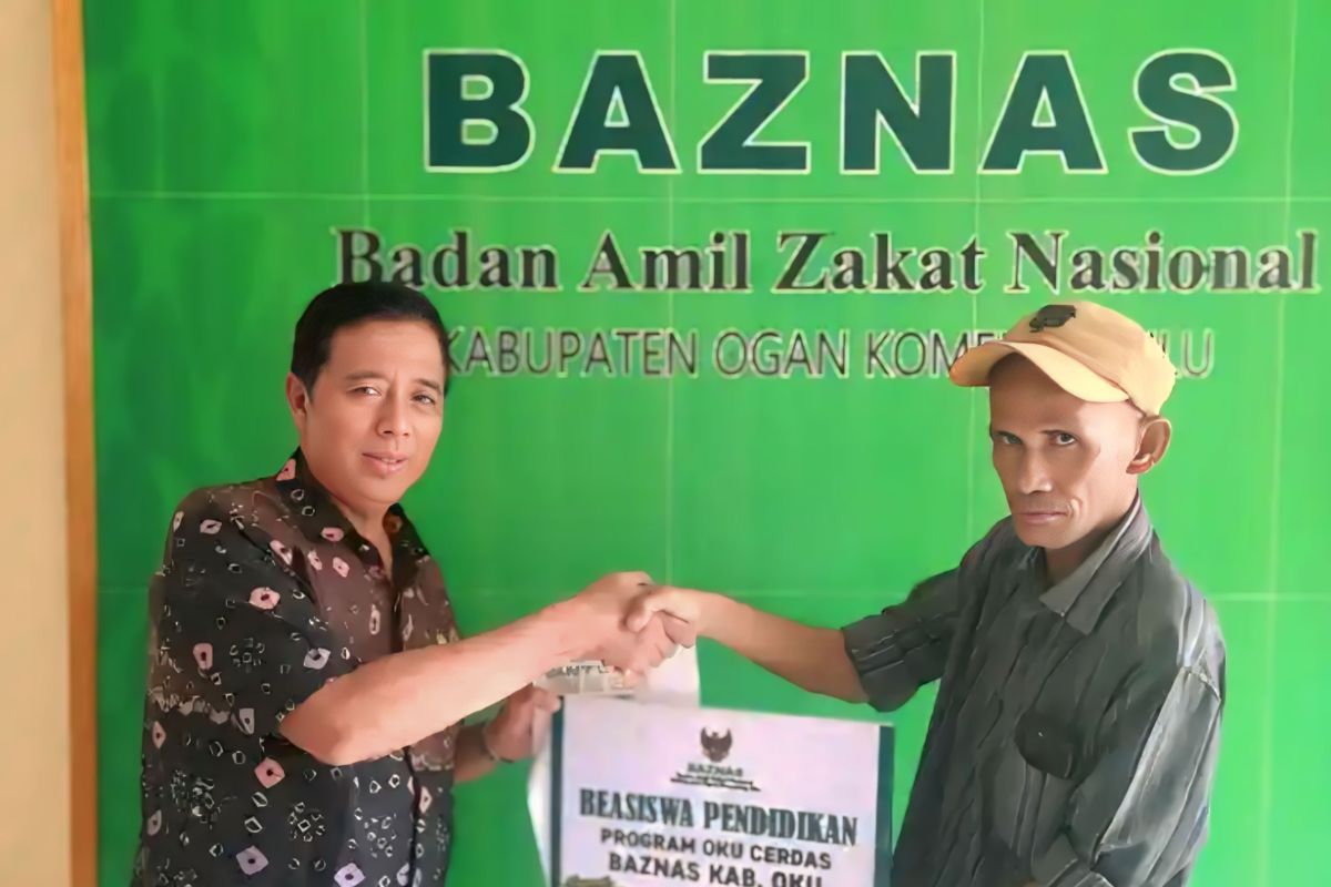 Baznas salurkan beasiswa pendidikan lewat Program OKU Cerdas
