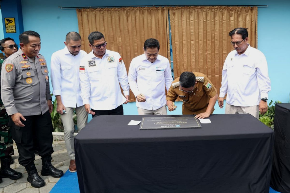 Gubernur Andra minta dunia usaha utamakan tenaga kerja asal Banten
