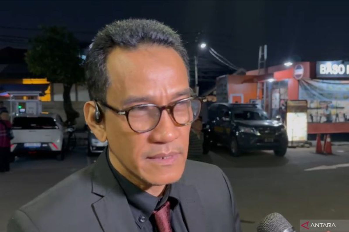 Kuasa hukum ajukan penangguhan penahanan Roy Suryo dan Tifa