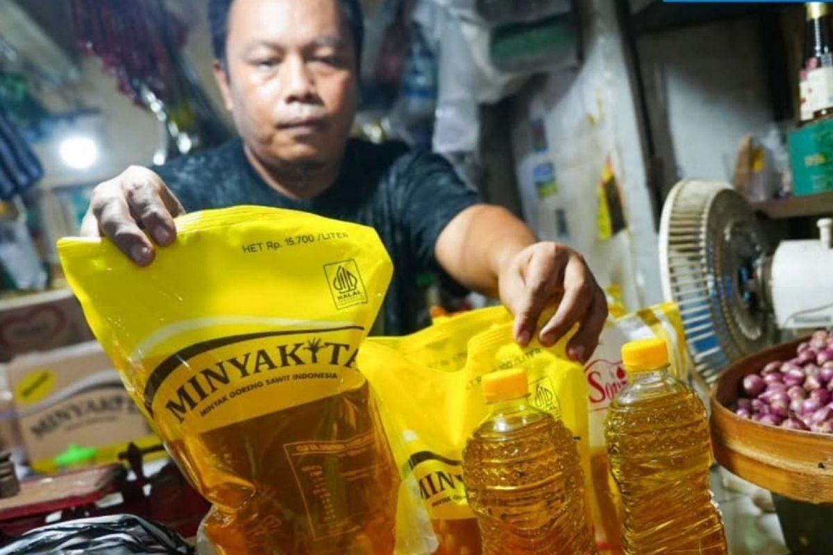 Advokat PT KMR tegaskan dugaan Minyakita bermasalah sudah selesai