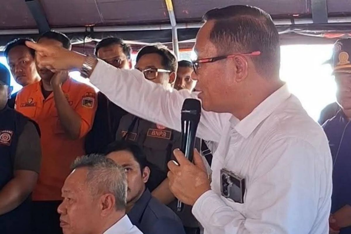 Pemkab Sigi ingatkan kades mendata warga belum terima bantuan gempa
