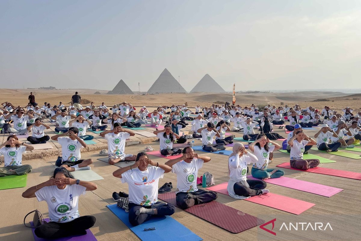 Begini keseruan masyarakat dunia rayakan Hari Yoga Internasional