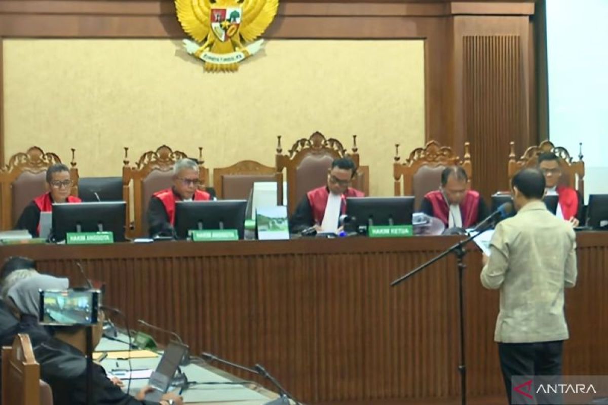 Nadiem: Saya dapat khilaf tapi tak ada benih korupsi dalam diri saya
