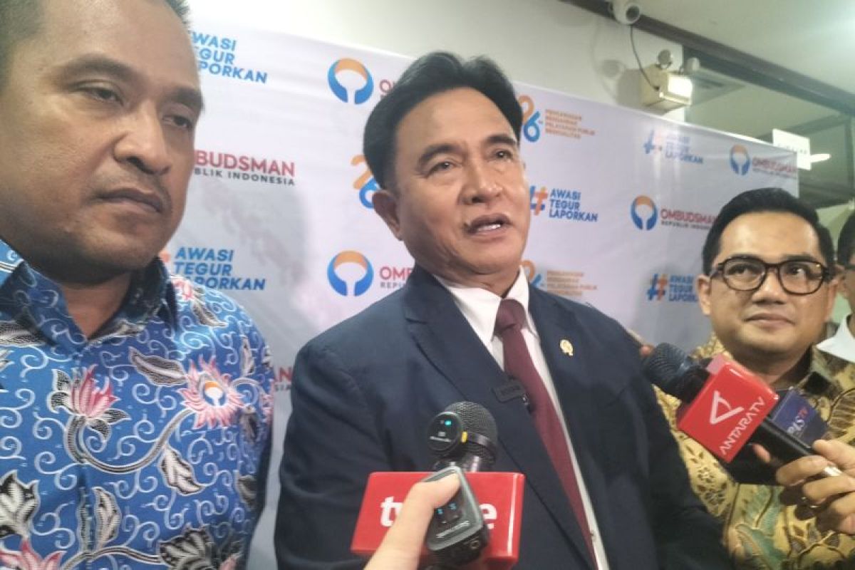 Yusril tegaskan Ombudsman berhak awasi Koperasi Merah Putih