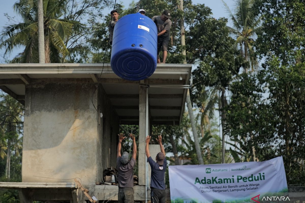 AdaKami bangun akses air bersih untuk warga Banjarsari Lampung