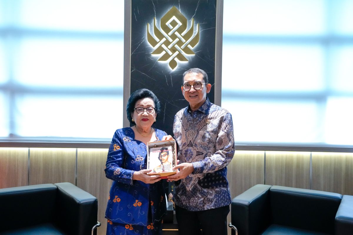 Pemerintah tingkatkan pengetahuan kaum muda tentang pahlawan nasional