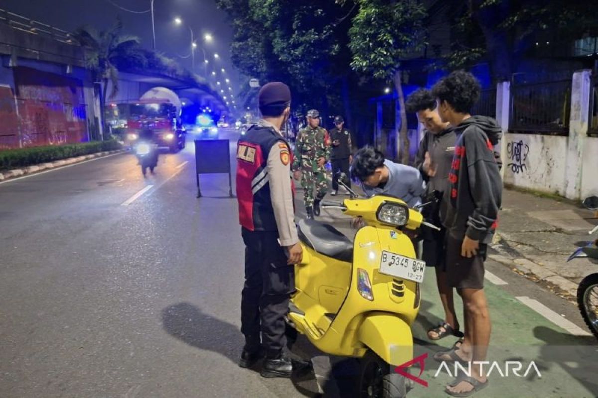 Polisi amankan sejumlah motor tanpa surat saat razia di Jakarta Pusat