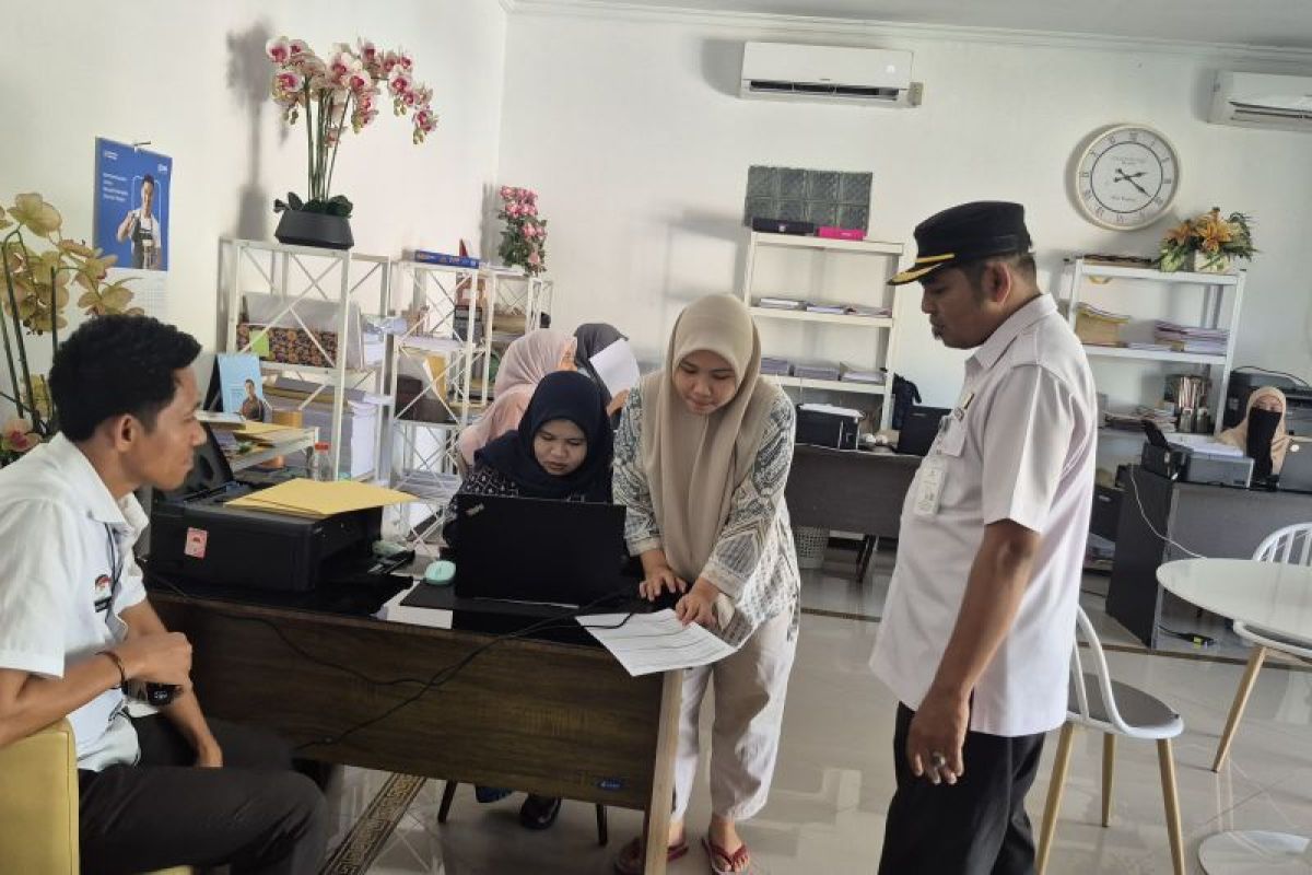 Kemenkum Sulbar: Notaris harus profesional dan jangan salah gunakan jasa