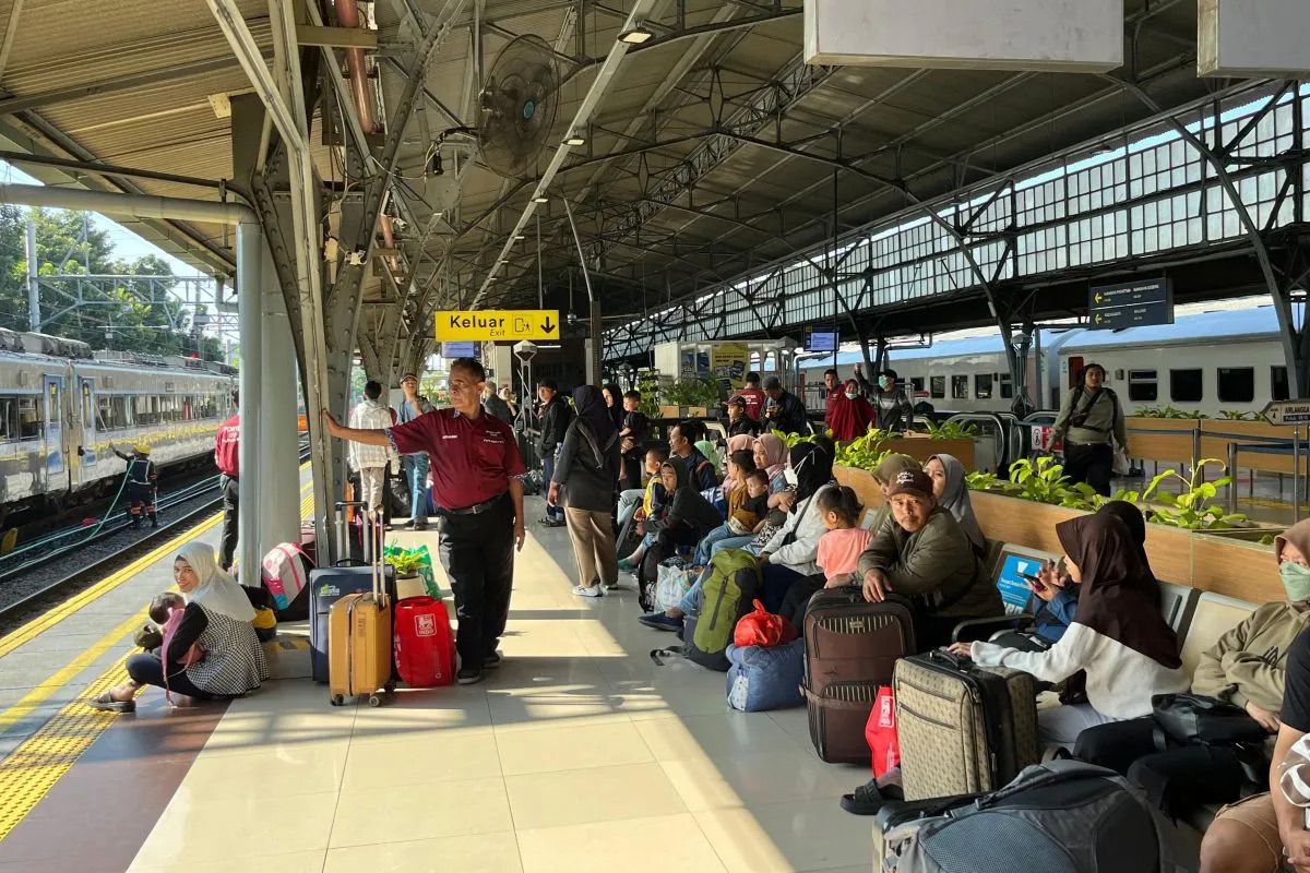 KAI: Pasar Senen stasiun kereta api jarak jauh tersibuk di Indonesia