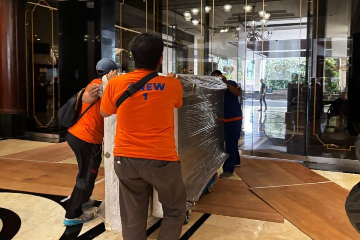 Pemerintah lanjutkan proses pemindahan barang dari bekas Hotel Sultan