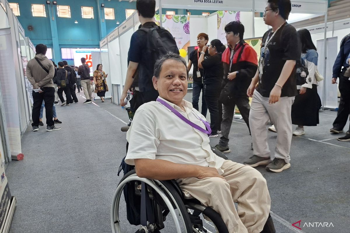 Penyandang disabilitas turut hadir di Job Fair Jakarta Barat