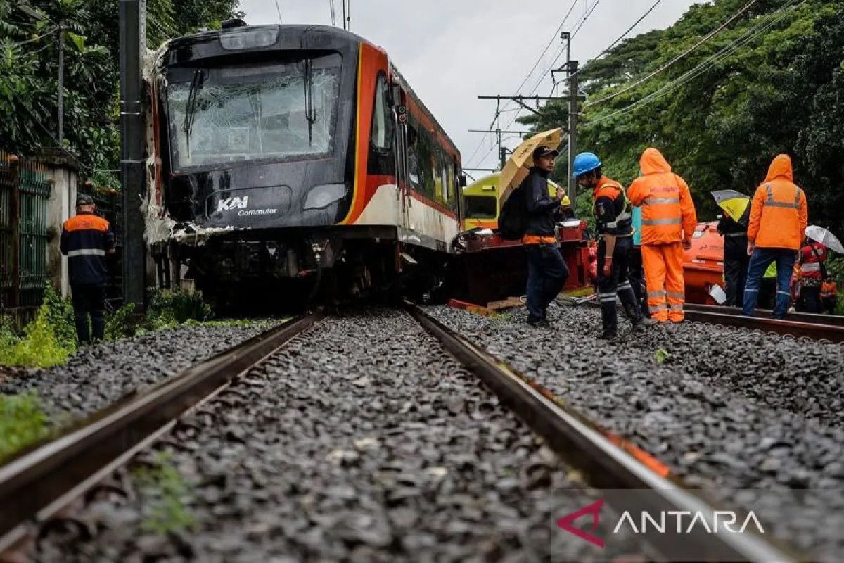 KAI: 118 kecelakaan di perlintasan sebidang dipicu tindakan menerobos