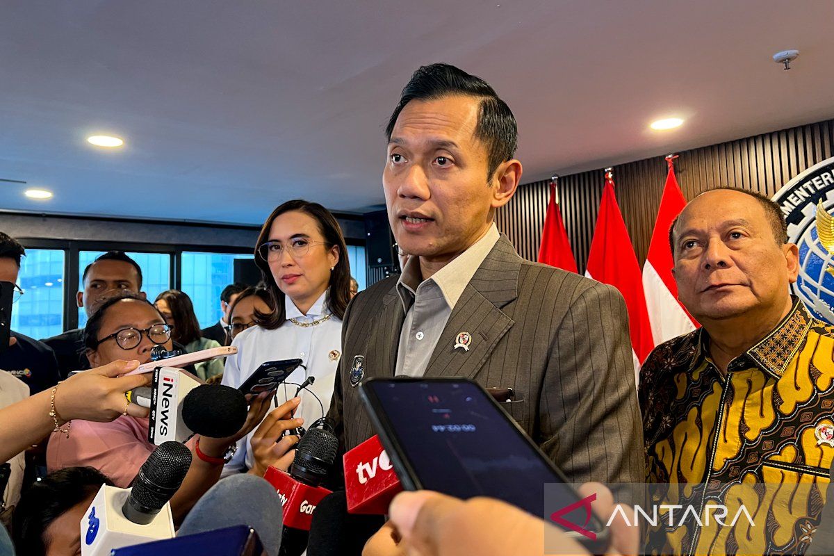 Menko AHY: Penerbangan RI mulai gunakan SAF di 2027 demi tekan emisi