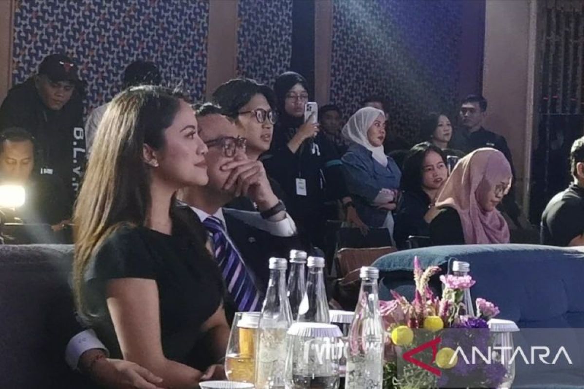 Wamen Giring Ganesha dan istri terharu menonton langsung Idgitaf