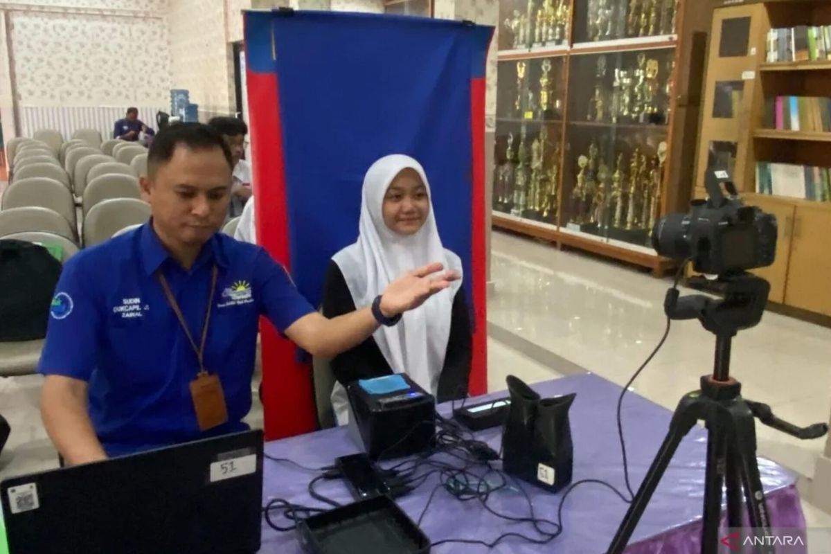 Dukcapil Jaksel catat 654.121 warga telah aktifkan IKD