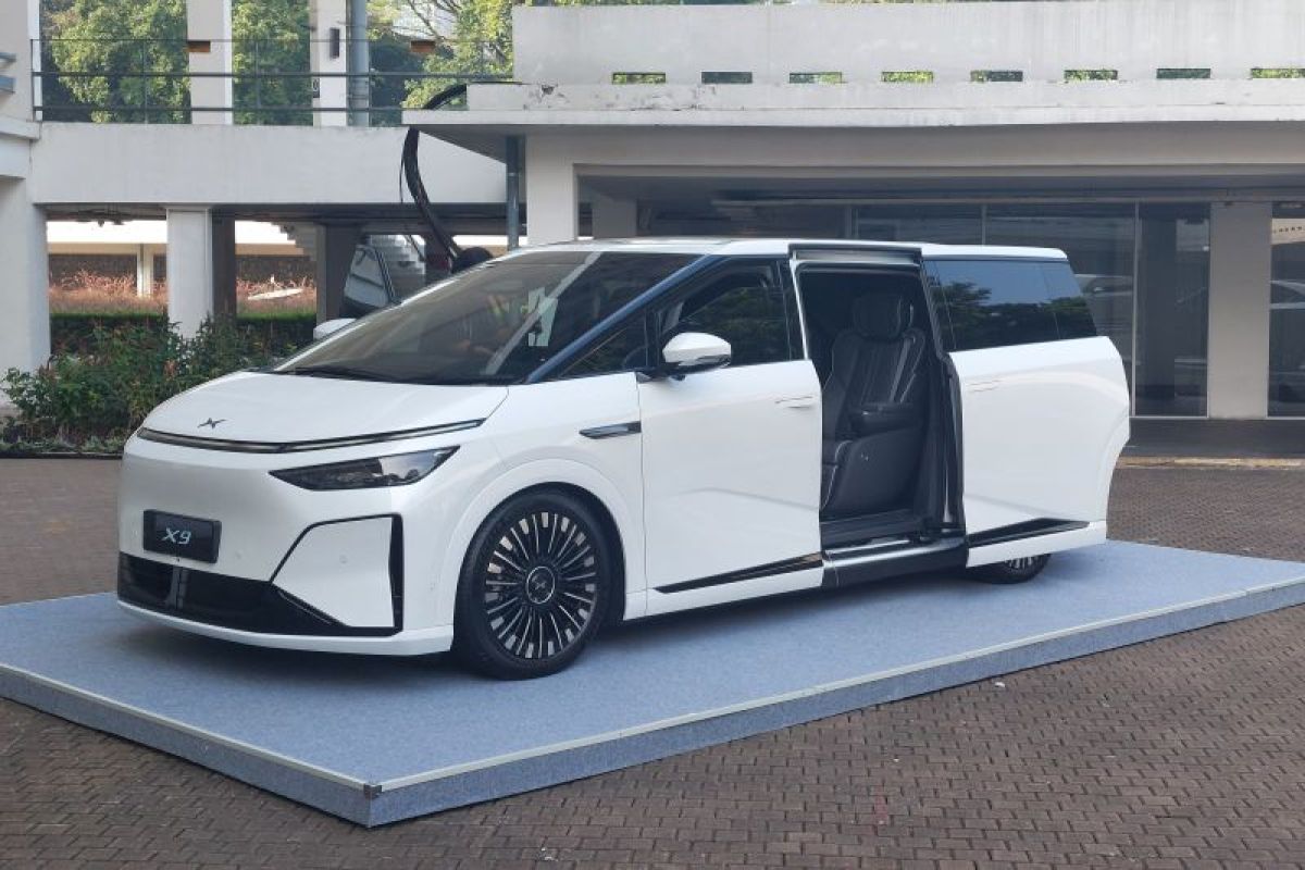 Xpeng hadirkan sejumlah pembaruan pada MPV listrik X9