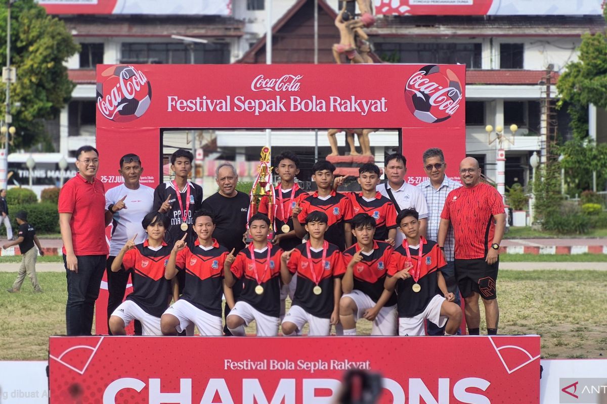 slot demo sabung ayam Festival Sepak Bola Rakyat jaring atlet berbakat di Sulut