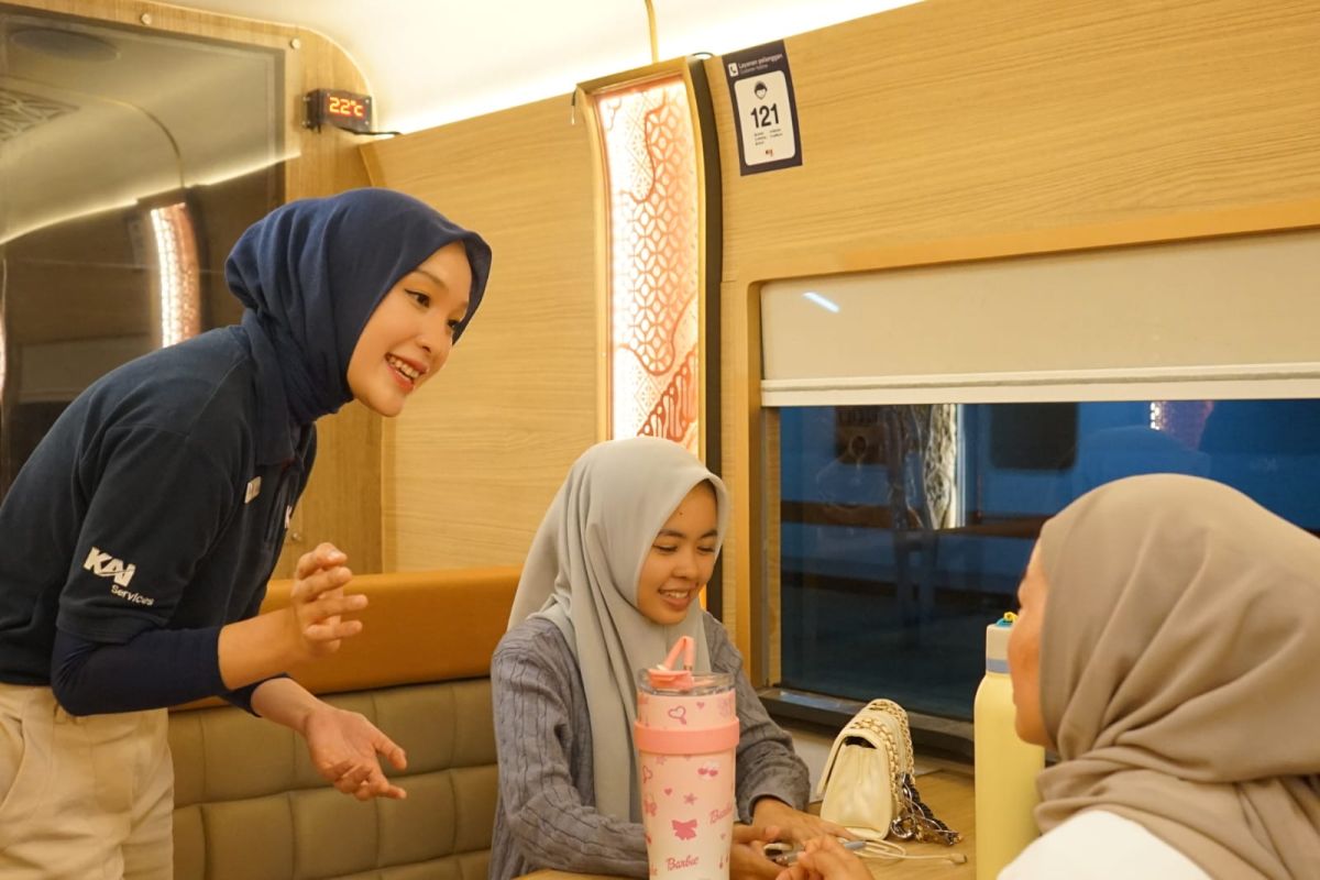 17 Kereta Makan M1 Modifikasi Balai Yasa Tegal Telah Beroperasi, KAI Perkuat Kenyamanan Perjalanan Pelanggan