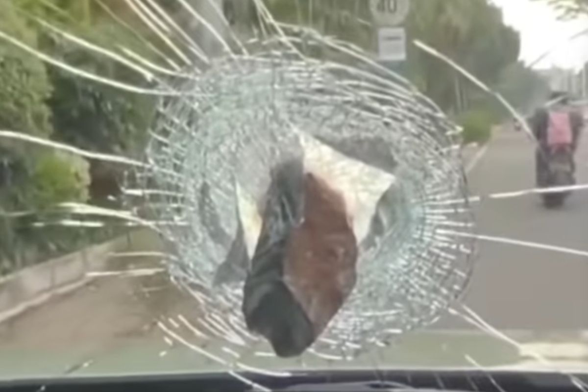 Polisi selidiki kasus mobil Putri Indonesia Pariwisata dilempar batu