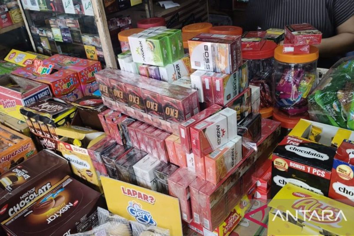 Pemkab Sumedang dan Bea Cukai Jabar sita 17.800 batang rokok ilegal